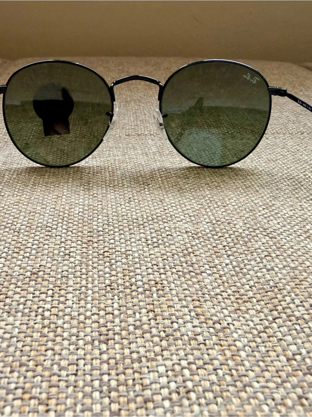 Ray-Ban RB3447 Round Metal Black G-15 Sunglasses Complete Set